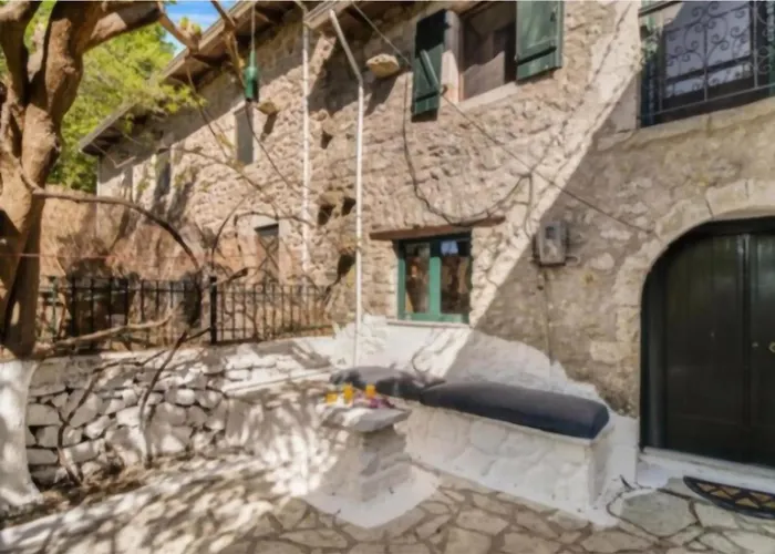 Case de vacanță Tranquil Kolivata Lefkada Retreat House